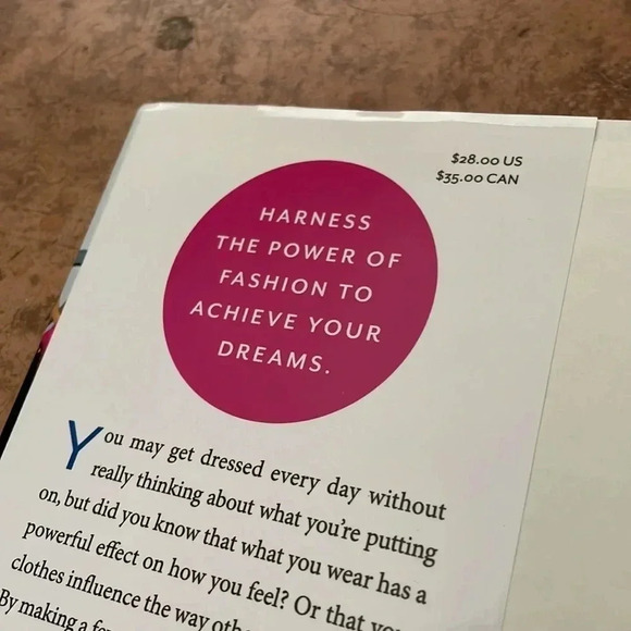 ❤️ 2/$20 or 3/$25✨ LIKE NEW Dawn Karen Dress Your Best Life Fashion Book MSRP$28 - Picture 3 of 3